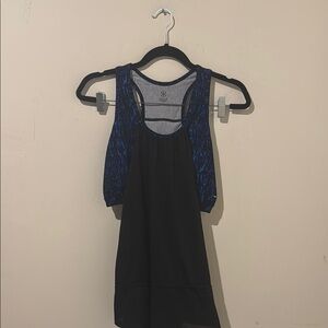 GAIAM Size large OLYMPIA Black Blue Racerback Built-in Bra Yoga Tank Top Mesh